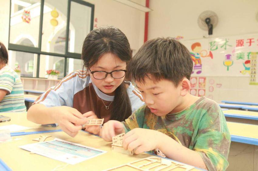 “遵义红，童心亮”beat365官方网站入口马克思主义学院开展红色宣讲活动.docx
