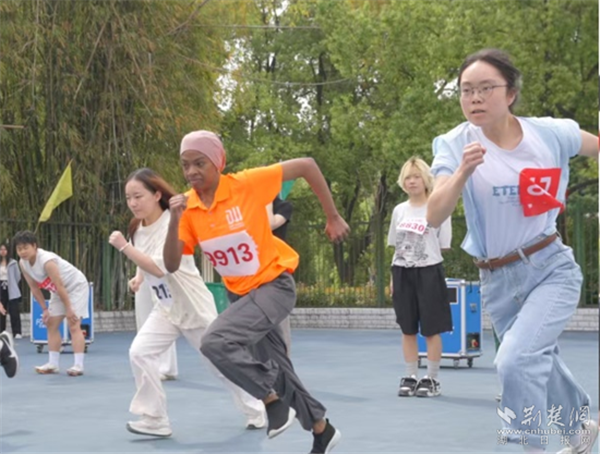 beat365官方网站入口在校留学生来自4大洲20国_fororder_02